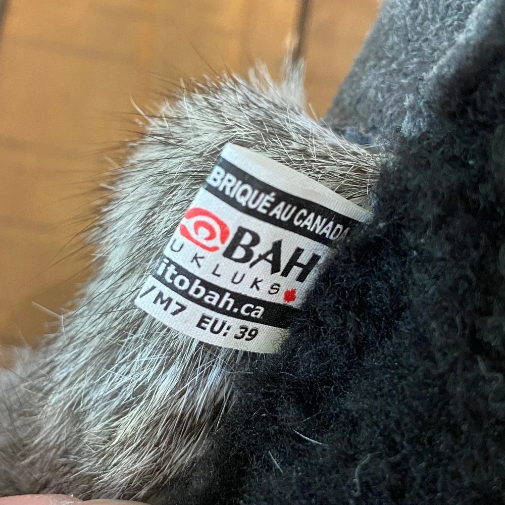 Manitobah Mukluks authentic manitobah
